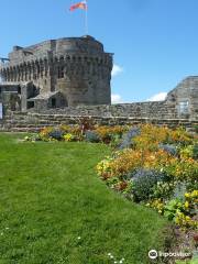 Dinan Castle