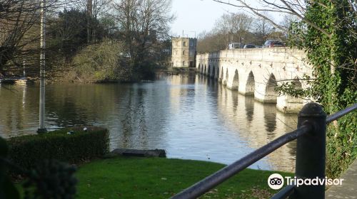 Clopton Bridge