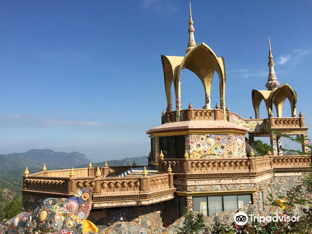 2_วัดพระธาตุผาซ่อนแก้ว