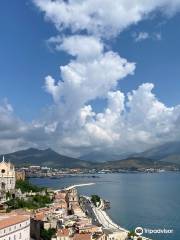 Castello Angioino-Aragonese