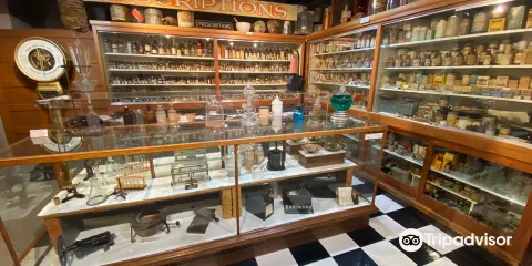 Museum of the Oregon Territory