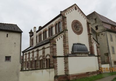 Централна синагога на Оберне