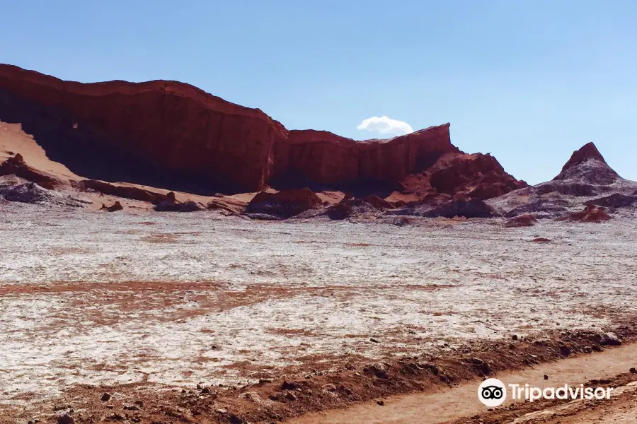 The three Marias Valley of the Moon