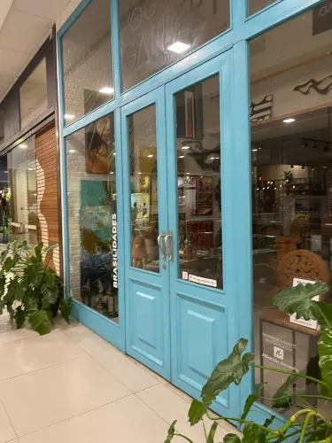 Vogue Square