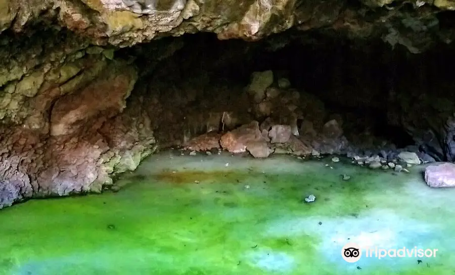 Land of Fire & Ice (Bandera Volcano & Ice Cave)