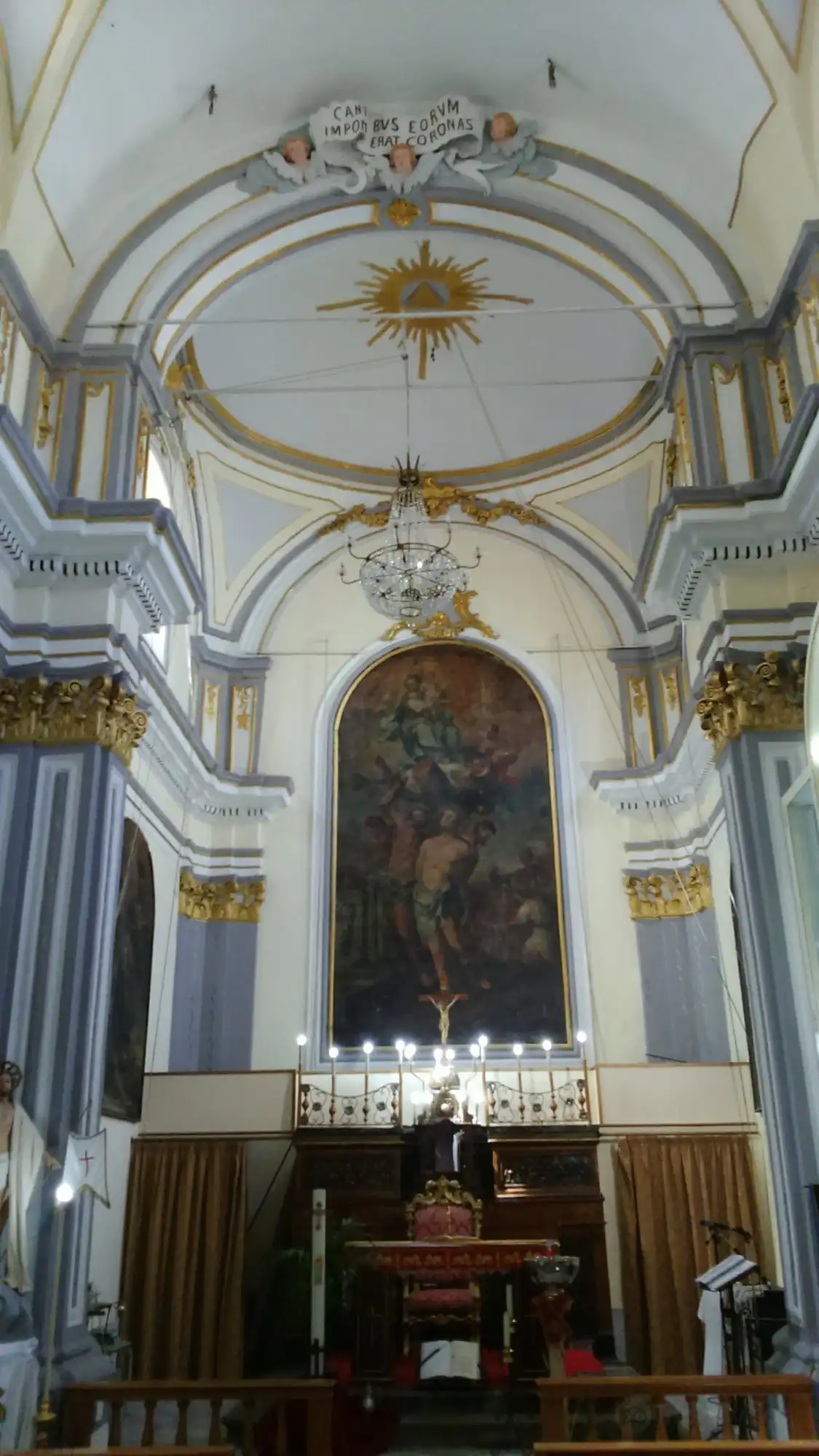 Hotel in zona Chiesa dei SS quattro coronati