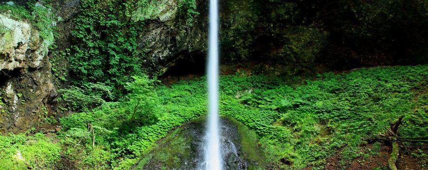 Choushi no Taki (waterfall)