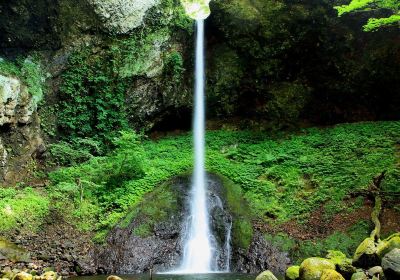 Yunosawa Choshi no Taki Waterfall