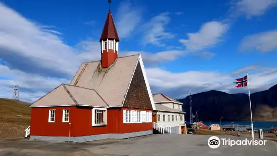 ลองเยียร์เบียน นอร์เวย์: ตามล่าแสงเหนือ [2-3 ชั่วโมง]