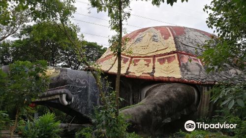 Wat Samphran