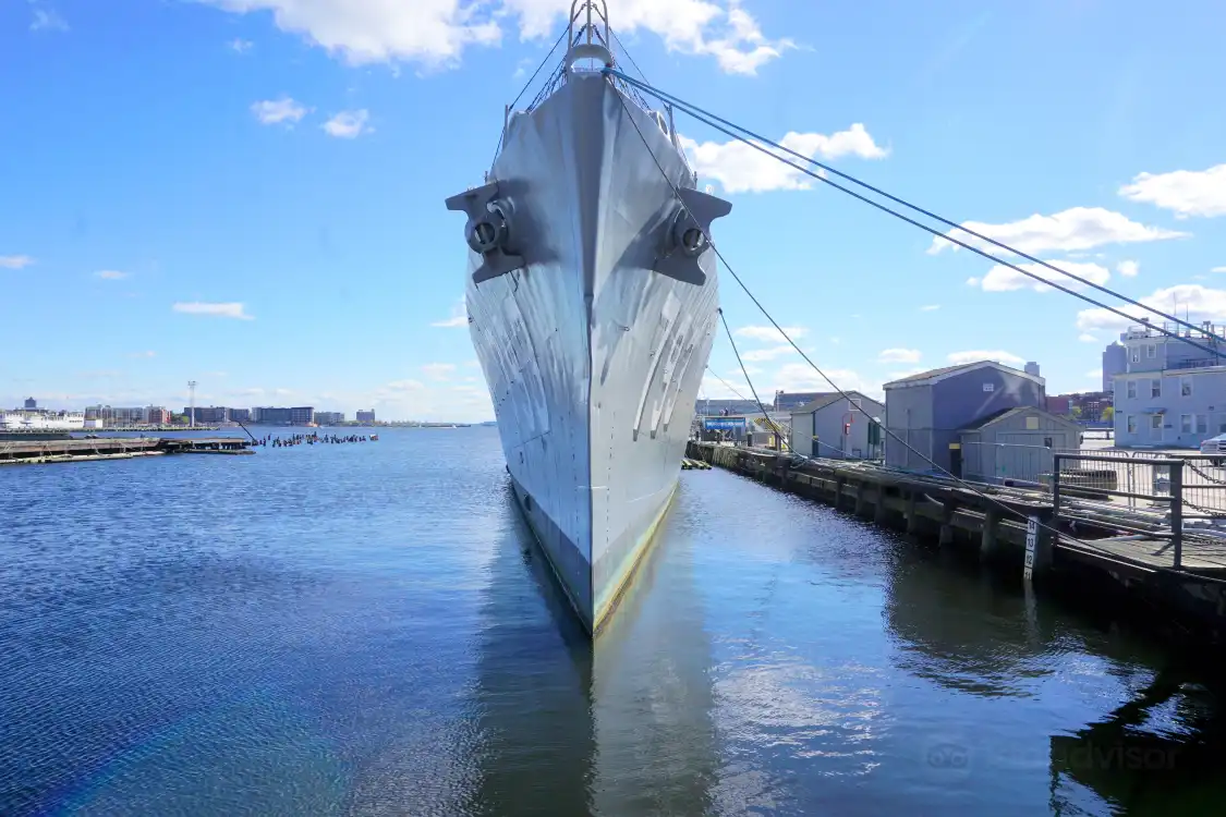 Hotels near USS Cassin Young