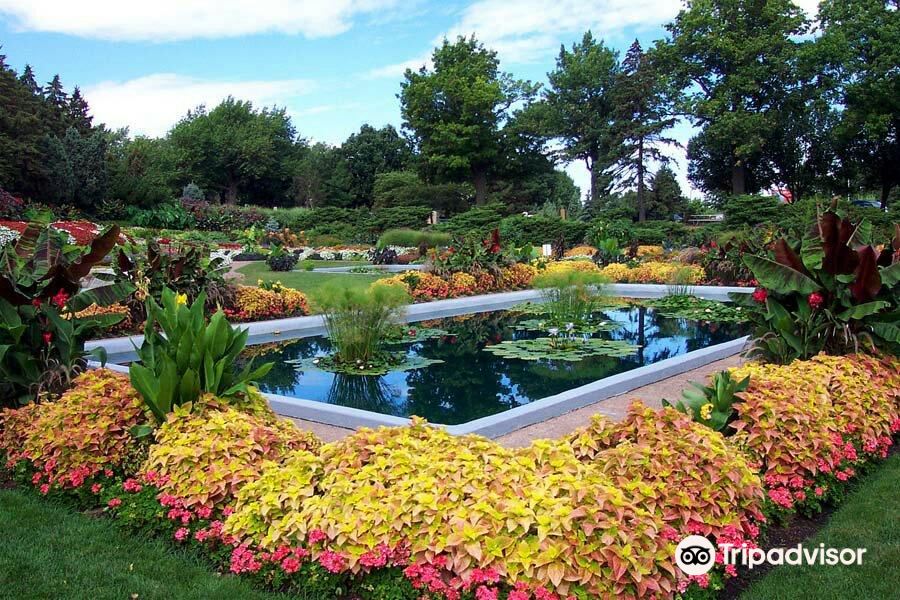 Sunken Gardens