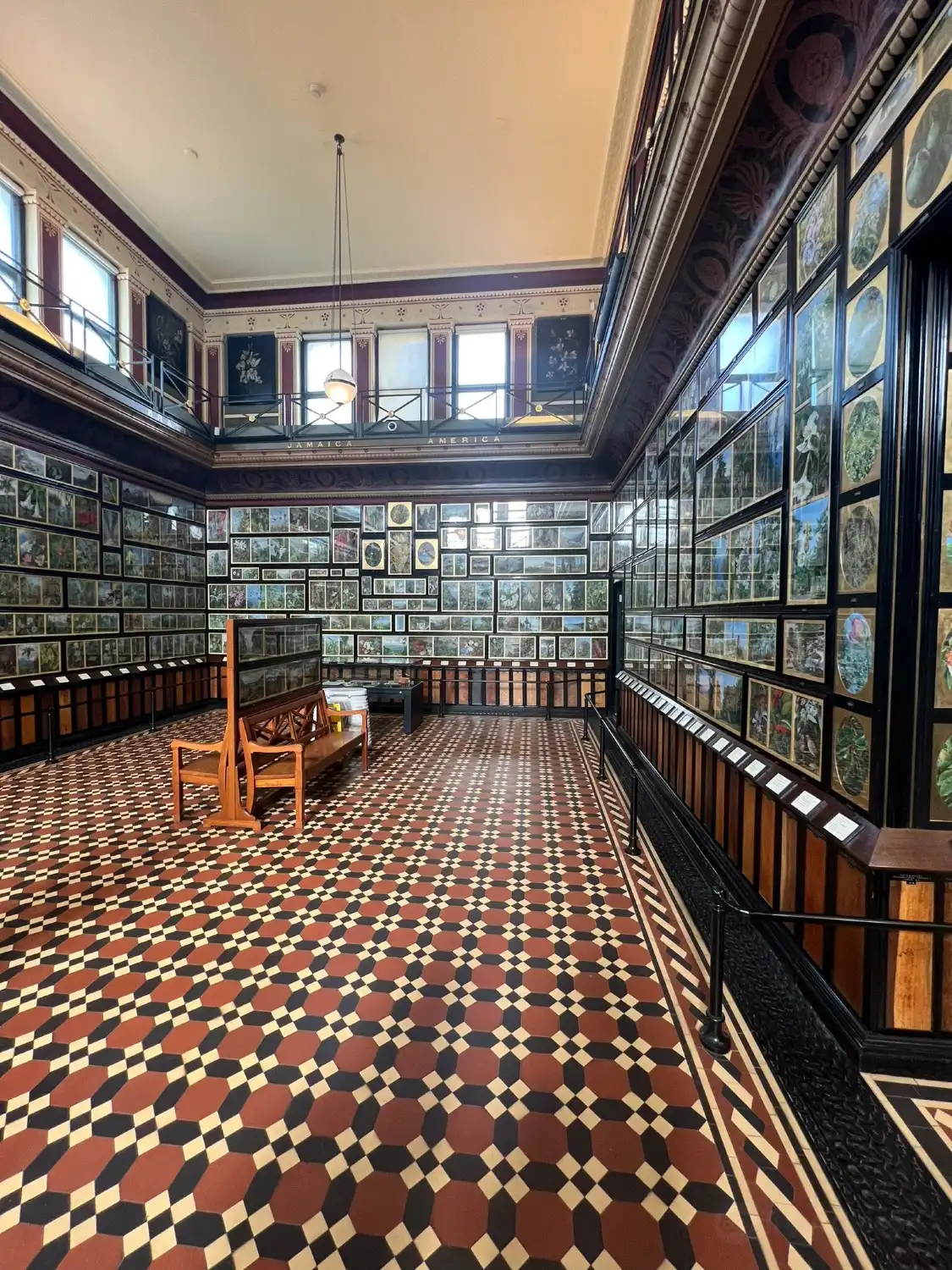 Hotels near Marianne North Gallery