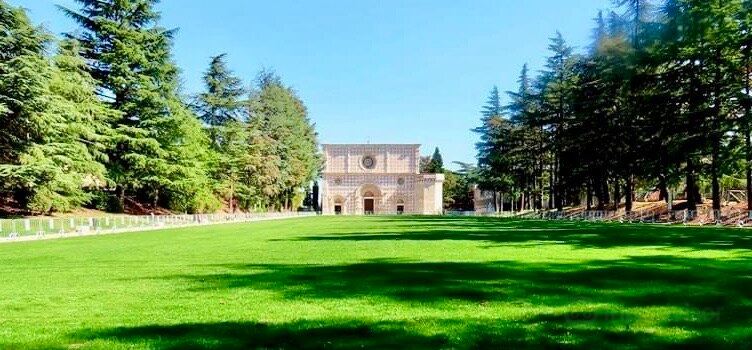 Basilica di Santa Maria di Collemaggio