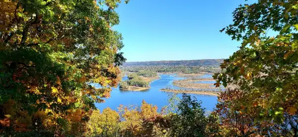 Hotels in Mendon