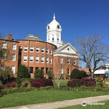 Old Monroe County Courthouse and Heritage Museum