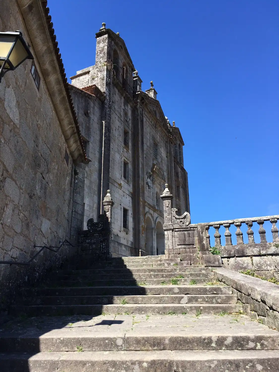 Hotels near Convento del Carmen.