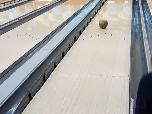 Bowling Laser Bandol