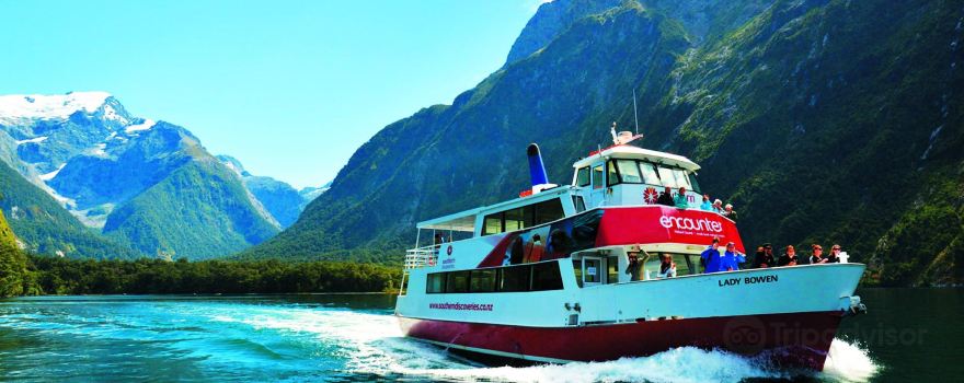 Southern Discoveries - Milford Sound Cruises