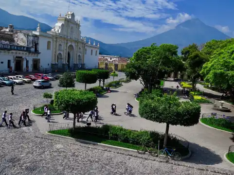 Hotels near Antigua Central Park