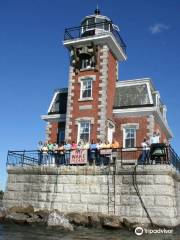 The Hudson-Athens Lighthouse