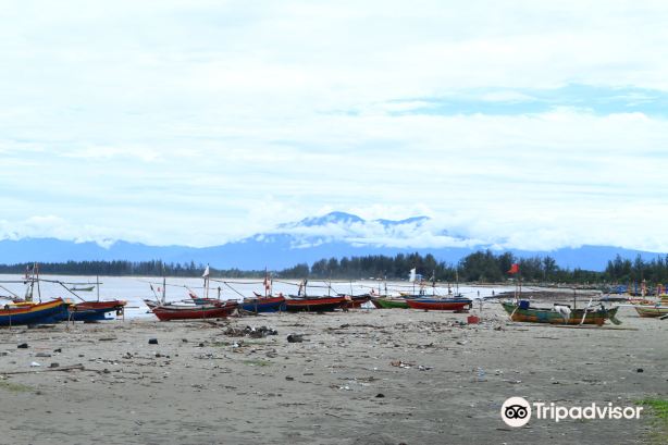 Pantai Tapak Paderi