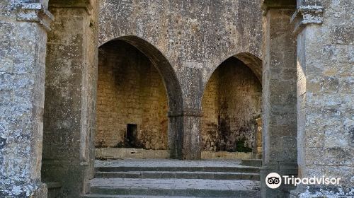 Fonte e porta san Felice