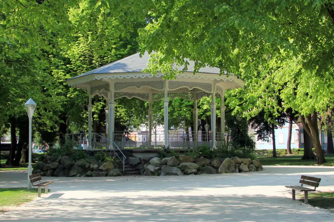Hotels near Parc Hartmann