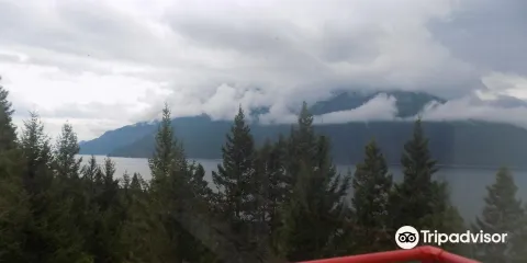 Pilot Bay Provincial Park