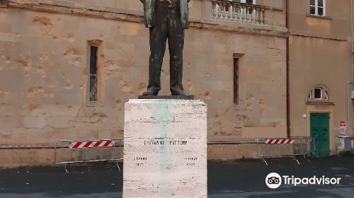 monumento a Giovanni Fattori