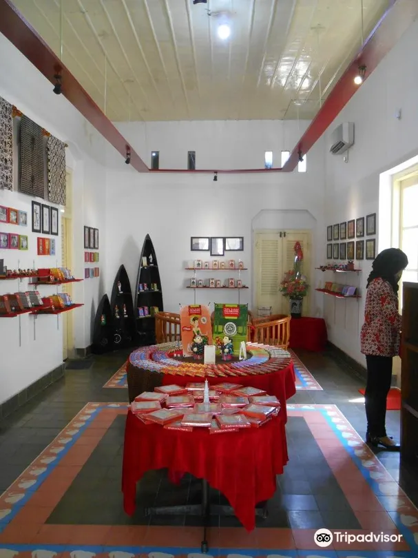 5_Gerai & Museum Cokelat nDalem