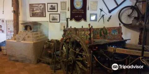 Casa Museo dell'Apicoltore e Vendita di Miele