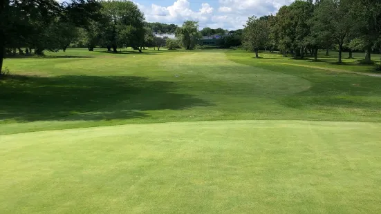 Norwood Country Club & Driving Range