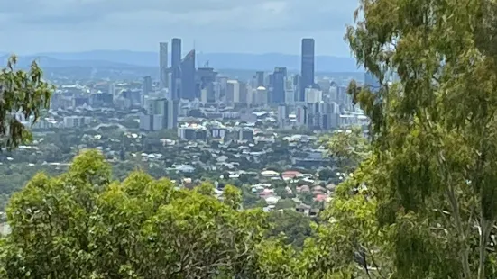 Mount Gravatt Lookout