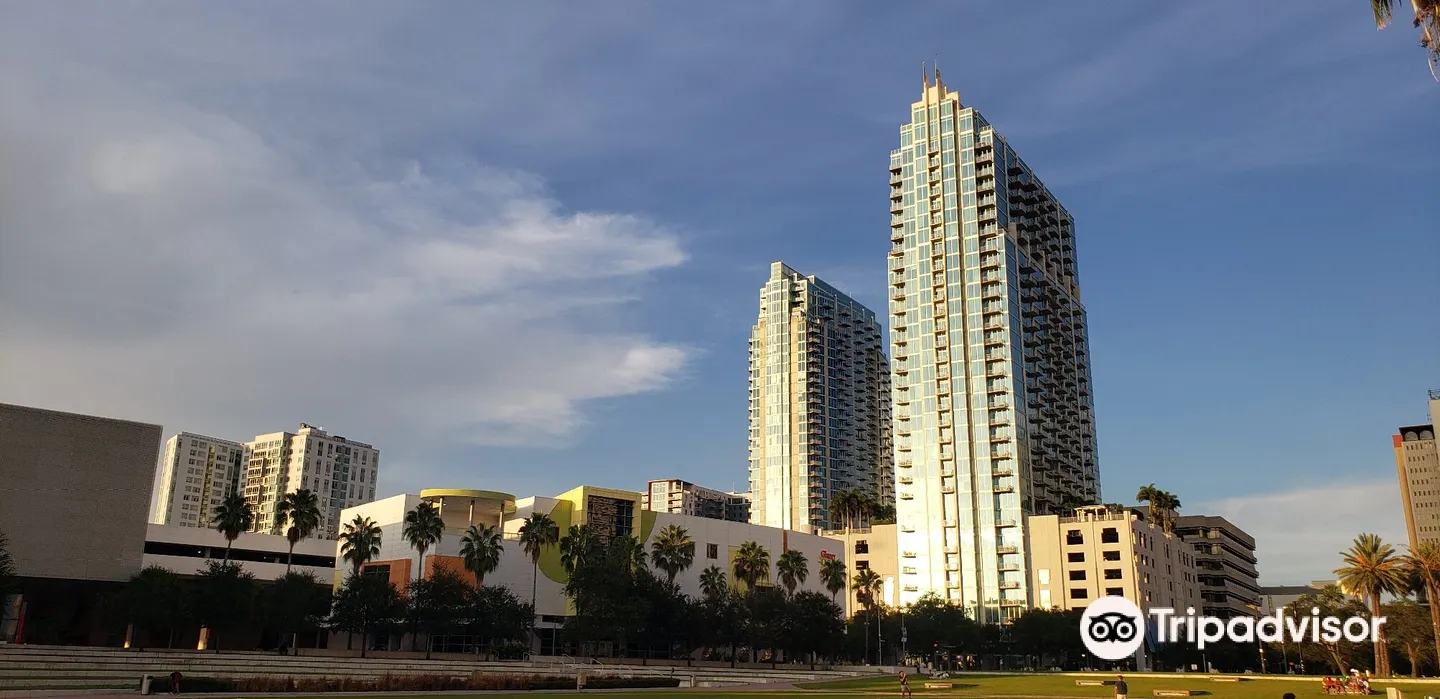 5_Curtis Hixon Waterfront Park