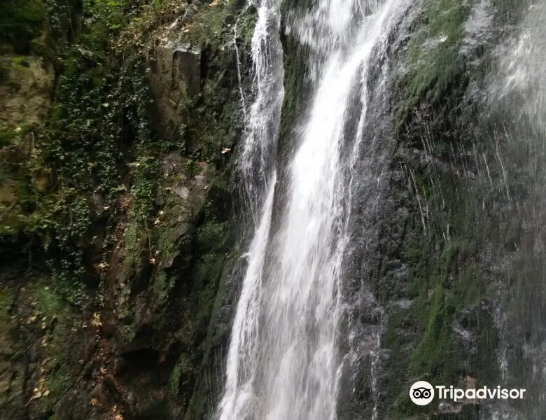 Smolari Falls