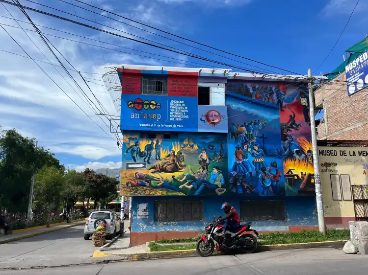 Hotels near Museo de la Memoria