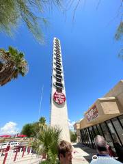 The World's Tallest Thermometer