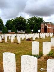 Bapaume Post Military Cemetery, Albert