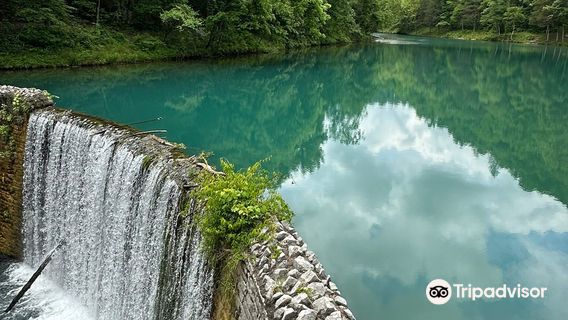 Blanchard Springs Caverns