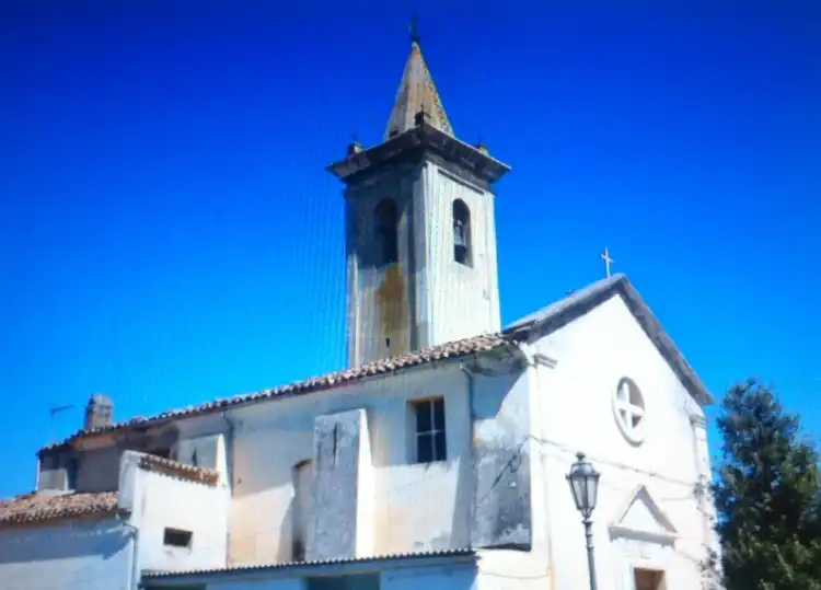 Hotels in Montefino