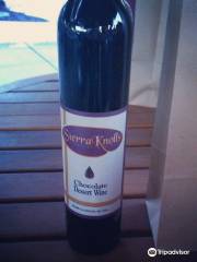 Sierra Knolls Vineyard & Winery