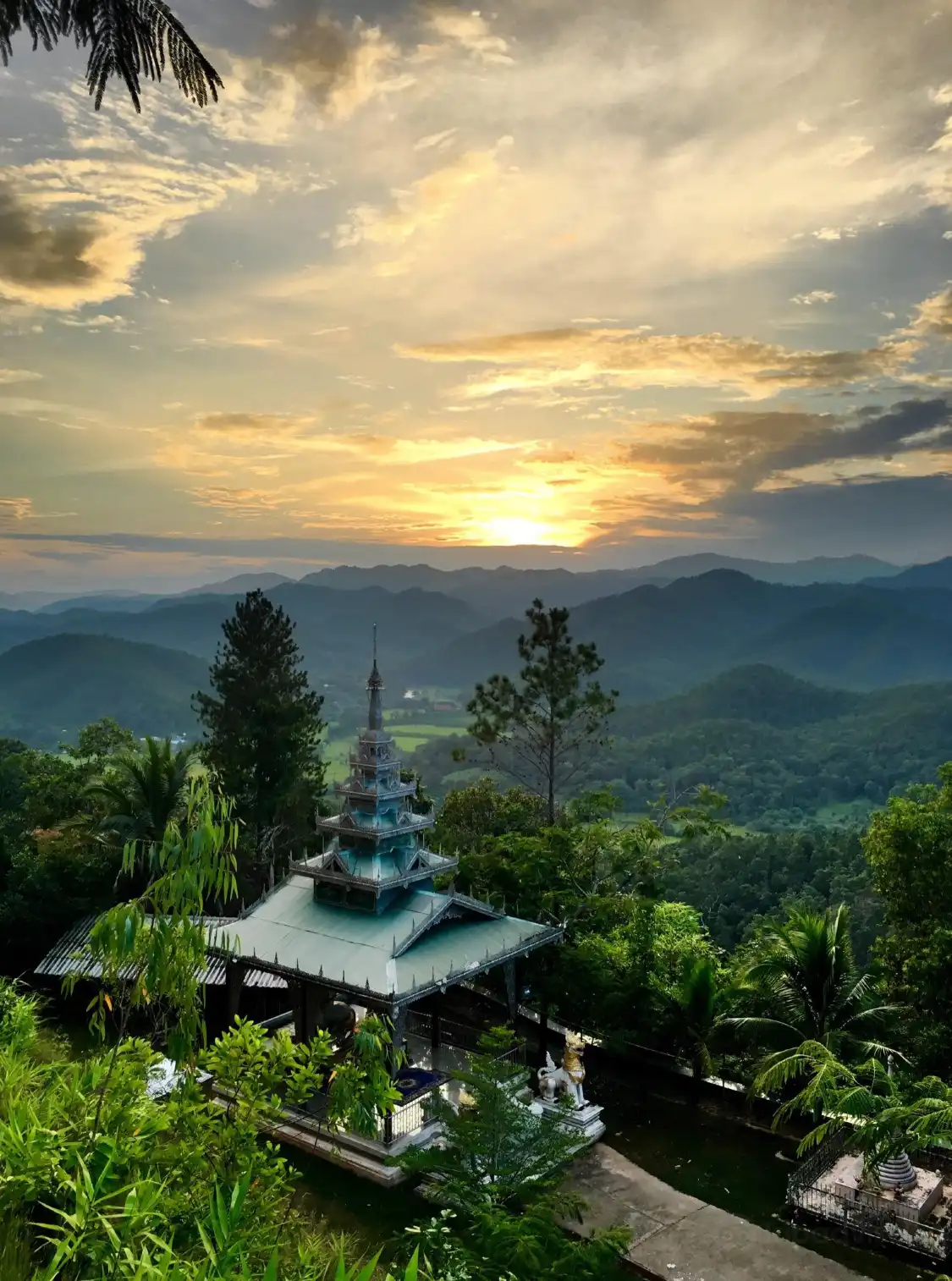 Mae Hong Son Mountain Wat 주변 호텔