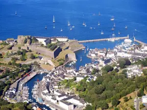 Port du Palais