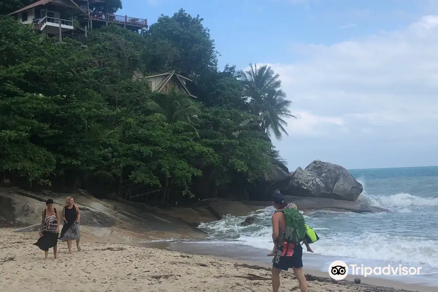 Haad Sadet Beach หาดธารเสด็จ