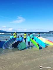 Learn 2 Surf Waipu Cove