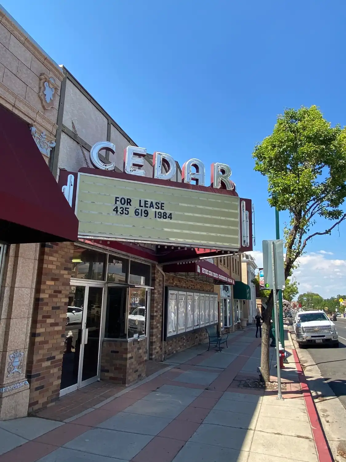 Hotels near Historic Cedar Theatre