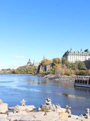 Ottawa Riv Pathway