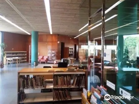 Biblioteca Josep Jardí