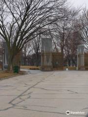 Resurrection Catholic Cemetery & Mausoleums